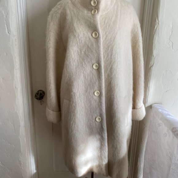 Appleseed Woman’s Cream Mohair Wool Blend Coat - Picture 2 of 7